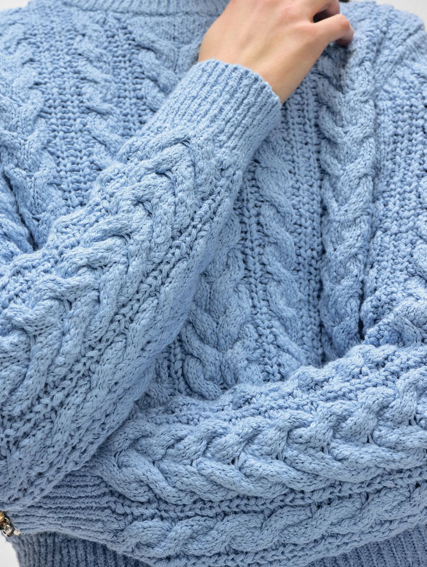 White + Warren Cotton Cable Crewneck Soft Blue