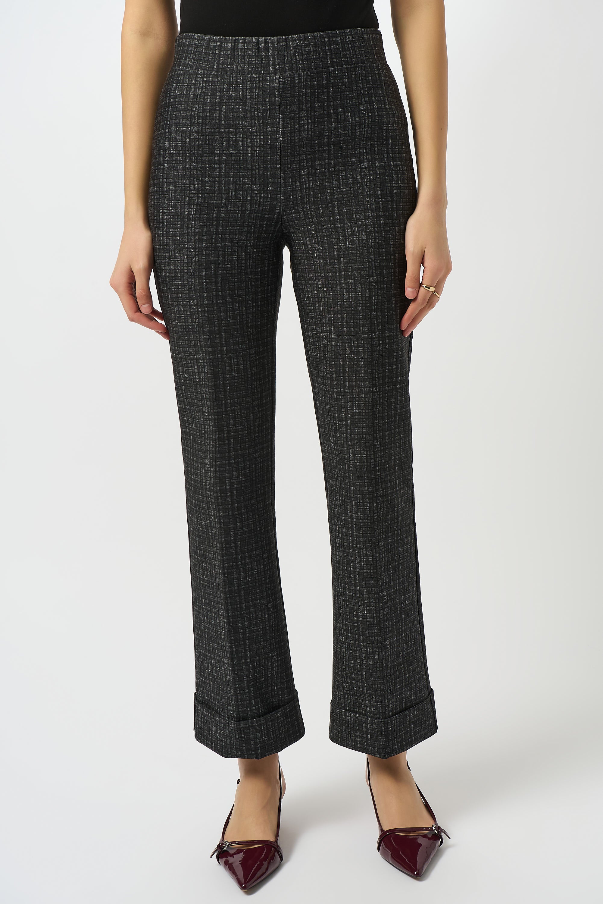 Joseph Ribkoff Heavy Knit Pull-On Flare Pants
