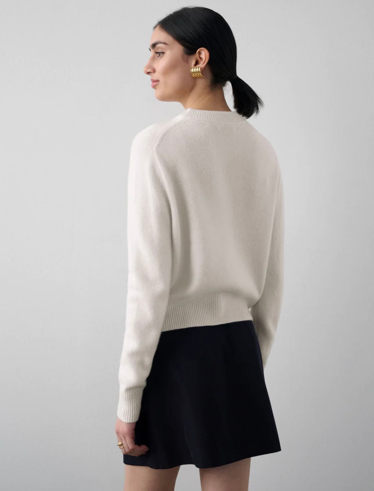 White + Warren Cashmere Coat Of Arms Embroidered Crewneck