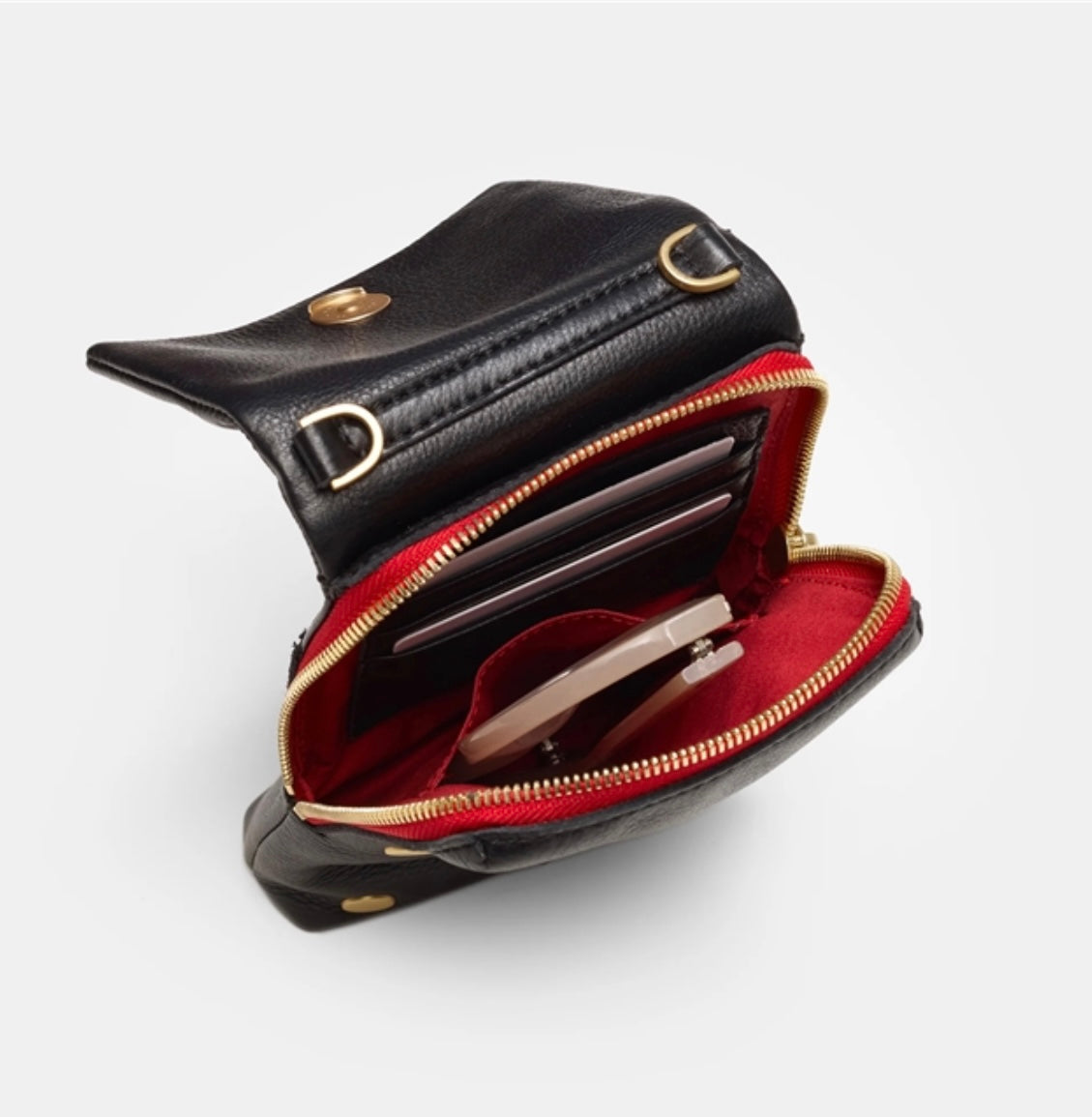 Hammitt VIP Mobile Black/Brushed Gold Red Zip